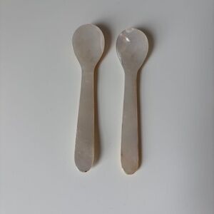 Vintage Small Serving Spoons Mother of Pearl Style Set of 2 Approx 4.5" VGUC